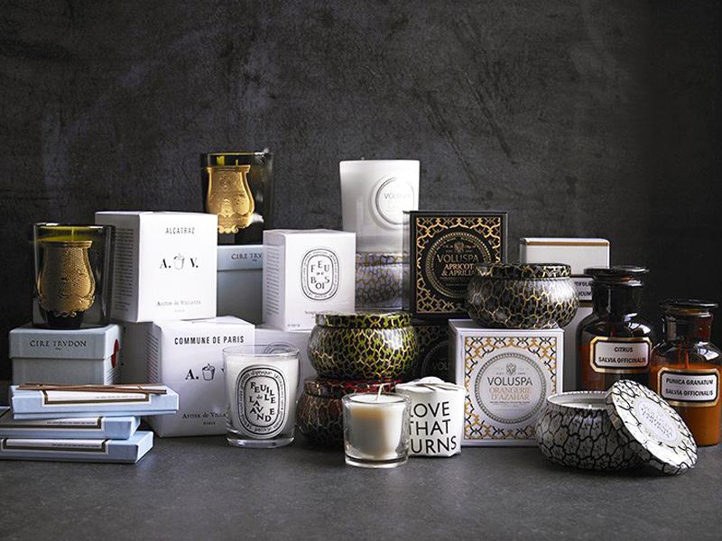 Our favorite fall candles are the perfect small indulgence, don't you think? → dmnh.me/pFj5erm
