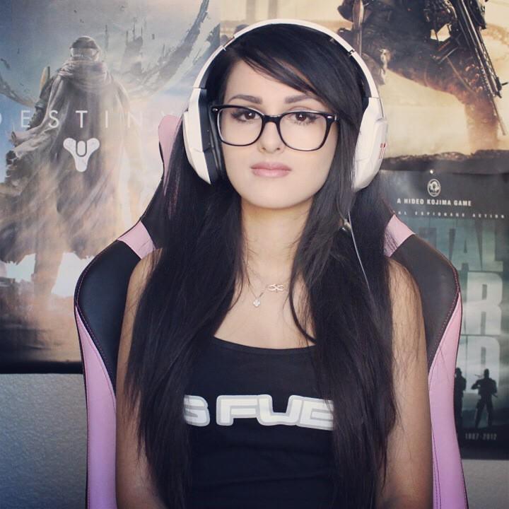 SSSniperWolf Please! (WolfPleaseXO) Twitter