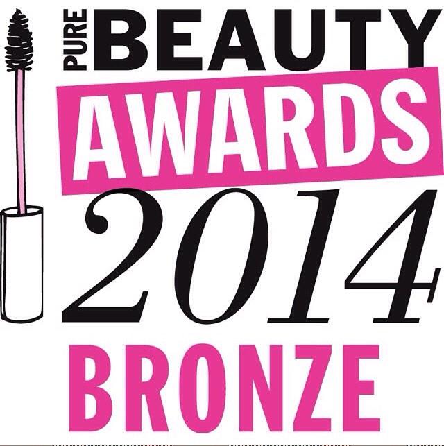 #lilylolo #mascara heeft een award gewonnen! Wij zijn er ook helemaal fan van... Verkrijgbaar bij Adija