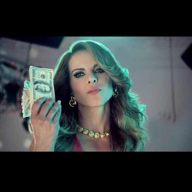 GabrielVOficial's tweet image. Ella es #AnastasiaCardona y quiere ser la #DueñaDelParaiso @katedelcastillo @telemundo