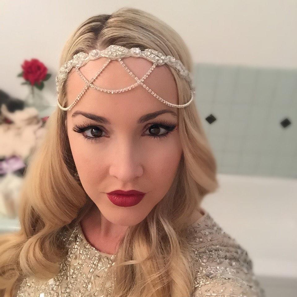 ariajohnson's tweet photo. Makeup 4 #HMMA2014 inspired by @MichellePhan Gatsby tutorial. @whatabetty http://t.co/BpPFwEmjYJ