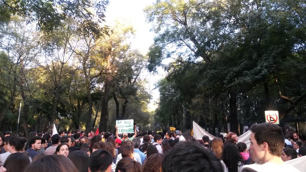 "Sí hay esperanza..." #AyotzinapaSomosTodos  <a href="/IBEROAyotzinapa/">IBERO con Ayotzinapa</a>
