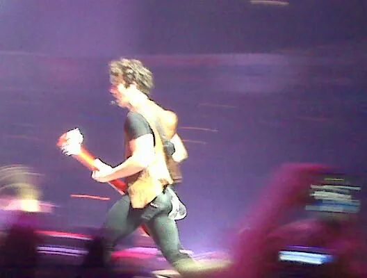 Happy birthday Kevin Jonas <3 