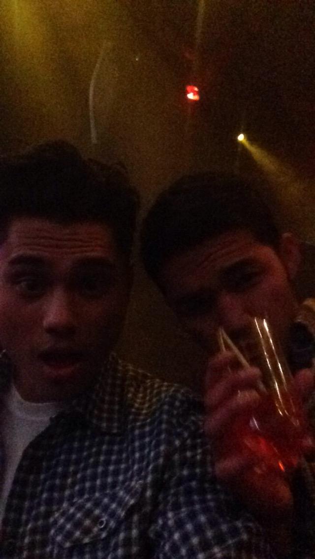 DevonHaaze's tweet image. Ay turn up