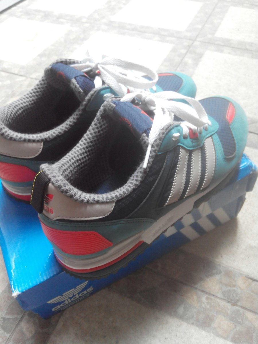 adidas zx 700 seawater