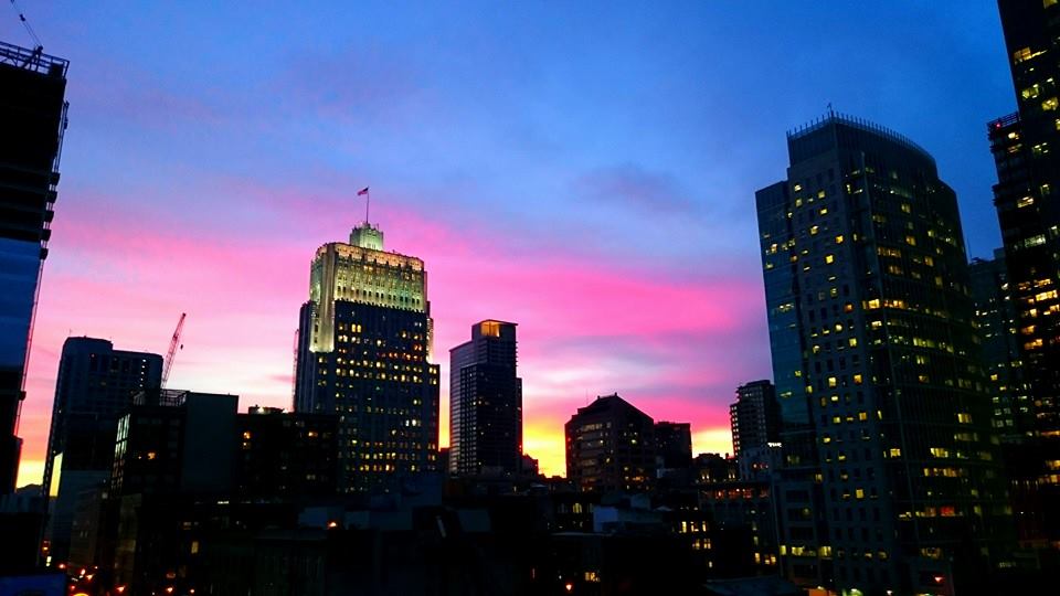 Just a #sunset : ) ... from @Pick1 @GalvanizeSF office rooftop in #SanFrancisco on.fb.me/1GrhrP5