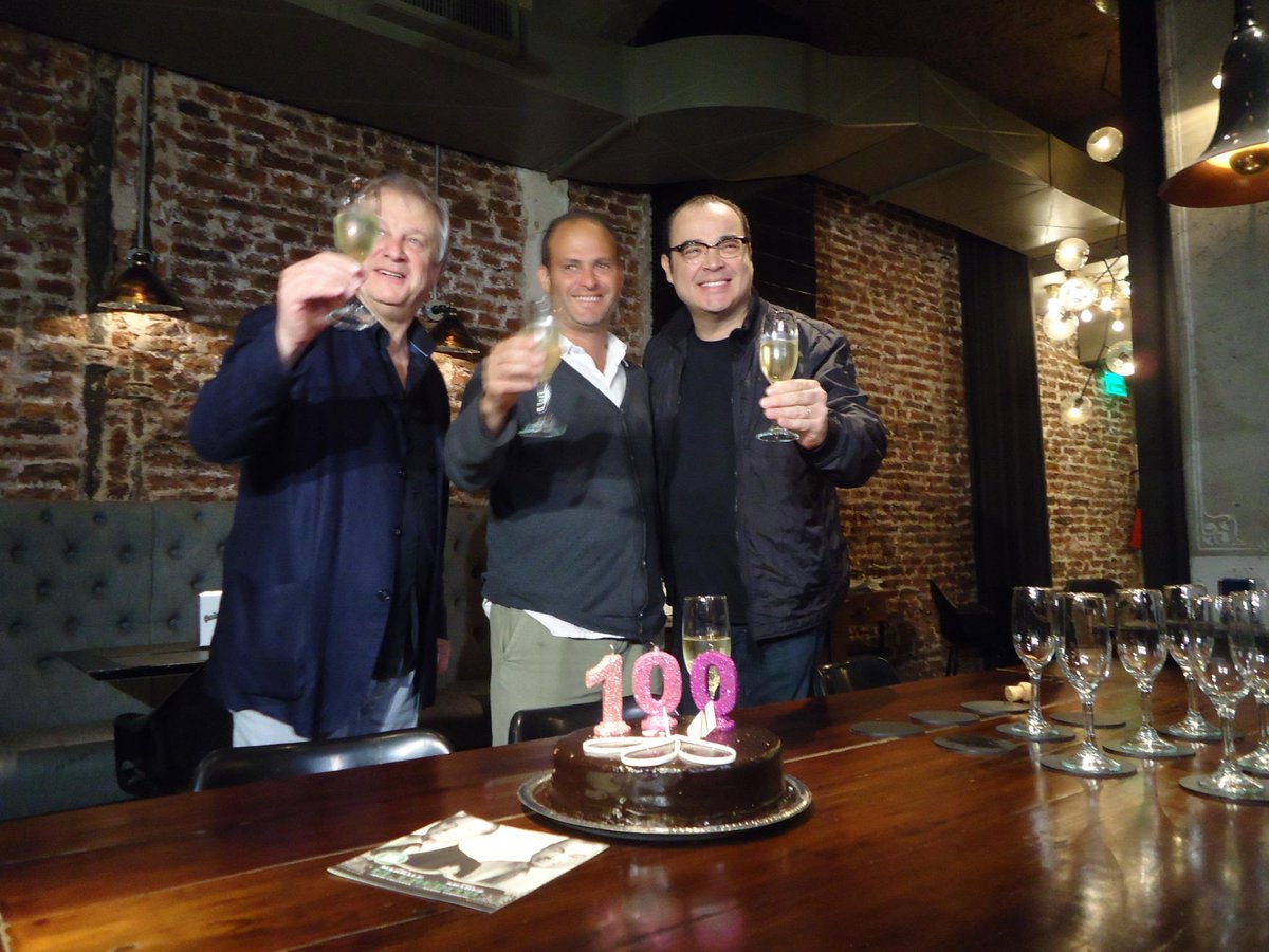 100 funciones. El crédito va por muchas más <a href="/pablowolfman/">Pablo Wolfman</a> <a href="/TeatroPicadero/">Teatro Picadero</a> <a href="/RomiChepe/">Romina Chepe</a>