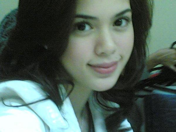 HAPPY BIRTHDAY MY IDOL :)     