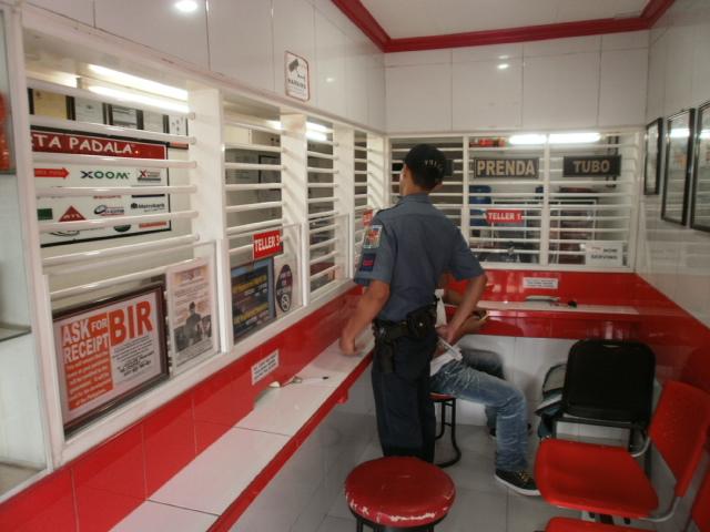 LiloanMPSCPPO's tweet photo. @RDPRO7 @rpcrd7pnp @CebuProvincePNP @copliloanps elements of this stn conducted Security Drill http://t.co/ZIRHiHC4dn