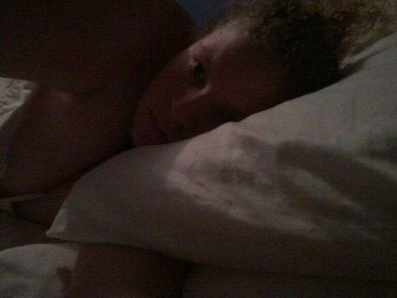 1976gpu's tweet photo. “@playwmepls0912: Who is coming to bed with me? http://t.co/5R1ziIAvLu”I would love! But we won't be sleeping