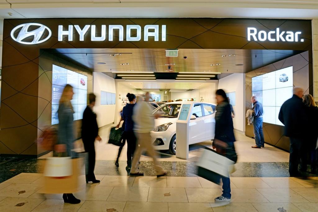 Hyundai_UK's tweet photo. Buying a new car? ....What about a different way? @Rockar101 @TweetBluewater #hyundai #newcar #rockarrevolution http://t.co/4E7sAmsMAY