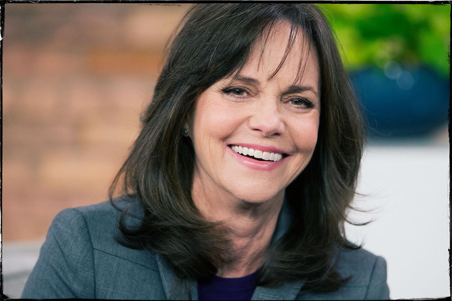 Happy Birthday, Sally Field!! 