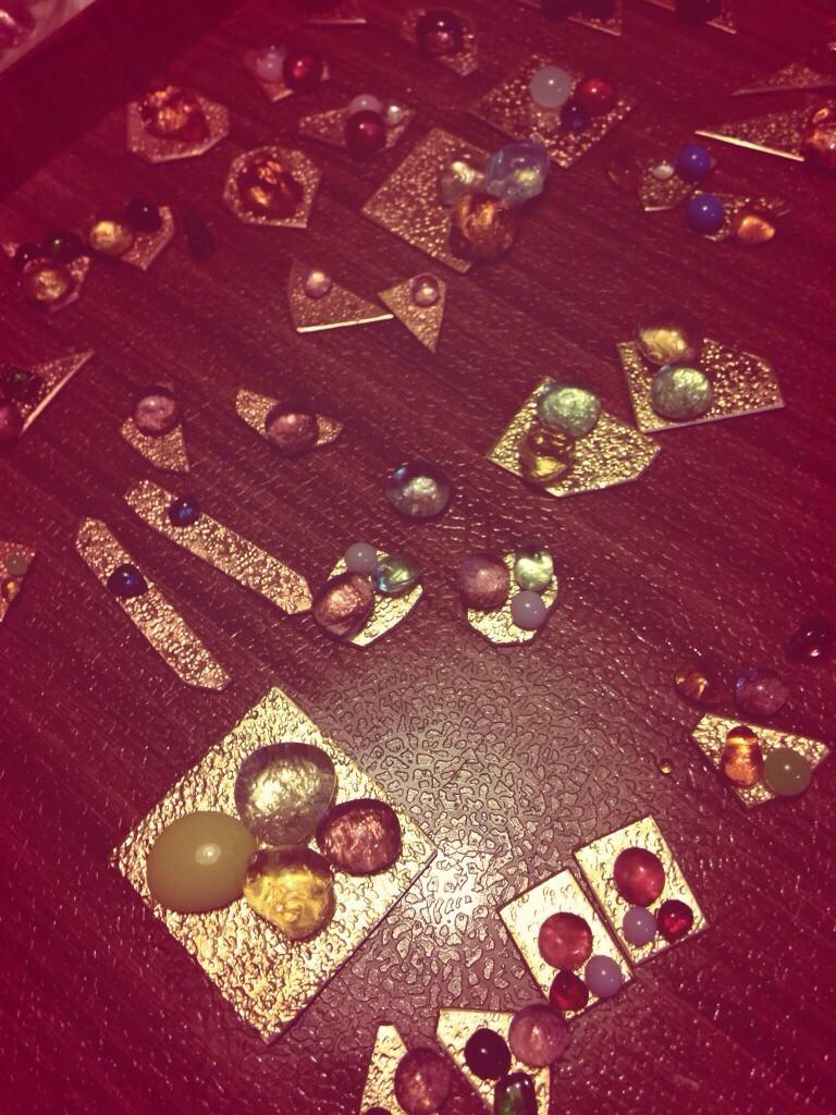 m_mifu's tweet photo. @m_mifu: デザフェス11月8日・9日  両日参加
スペース:F-132
主にセラミック・ガラス・金属のアクセサリーを販売してます！
たくさん可愛いのを作って行くので是非お立ち寄りください。 http://t.co/IUPeu5D5jf