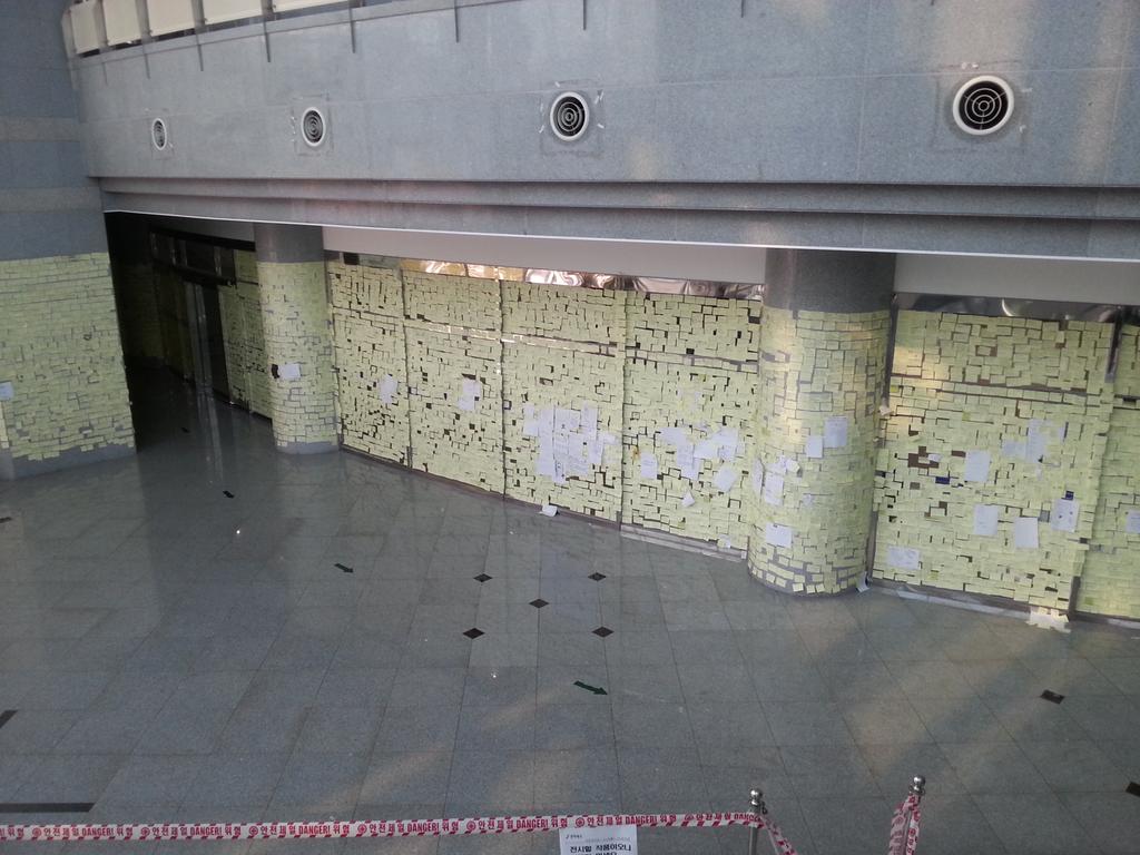 ChaelynDaddy's tweet photo. 기억엔 있는데 너무 깊숙이 박혀서
인식을 해야하는 건가? http://t.co/osFs597DCu