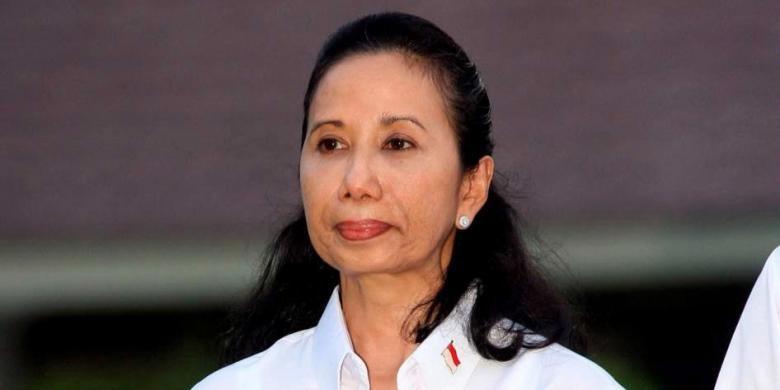 kompascom's tweet photo. Rini Soemarno Instruksikan Pejabat BUMN Gunakan Pesawat Kelas Ekonomi  http://t.co/jgbBOr6XDA http://t.co/qrKMB6hmGG