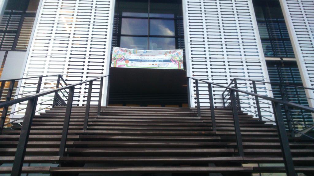 sophiatechforum's tweet image. C&apos;est le jour-J, le #sophiatechforum n&apos;attend que vous !