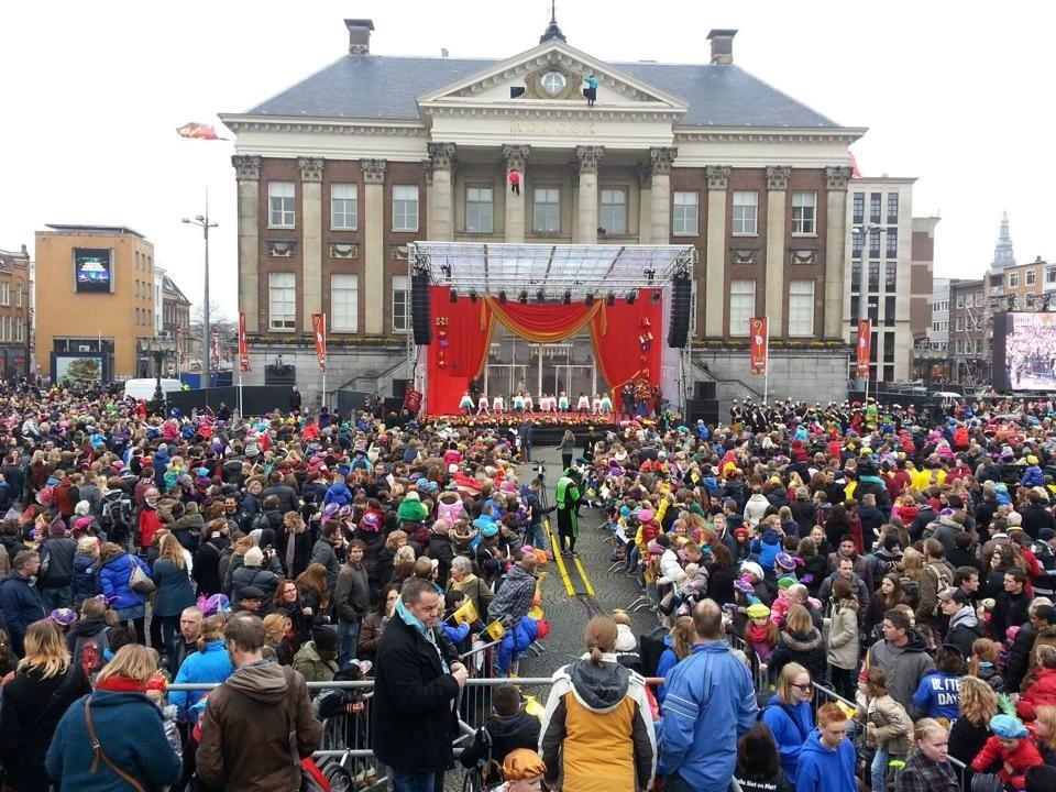 Ook de talentjes van Glendance weer aanwezig bij de intocht van Sinterklaas Broerplein in Groningen! Let's dance!