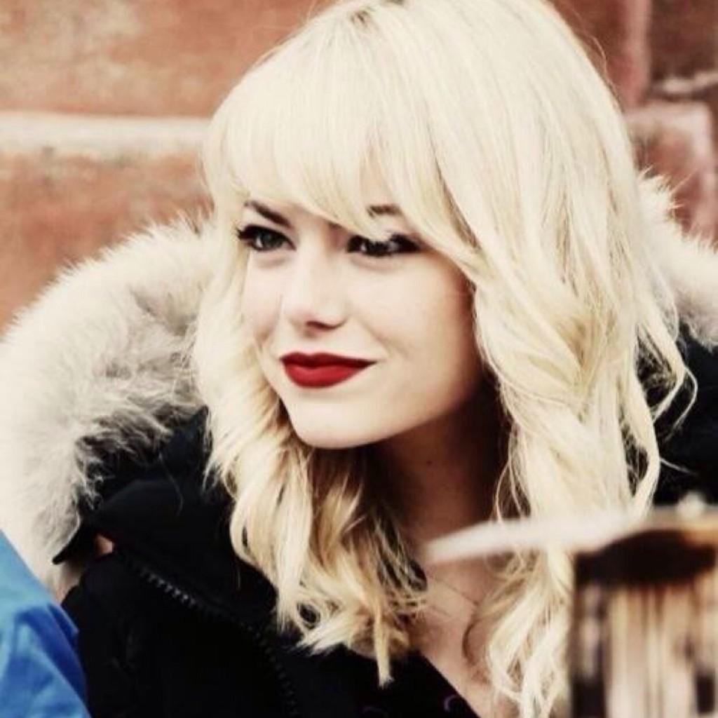 Happy birthday to Emma Stone my biggest girl crush and most favourite lady in the whole entire world ! 