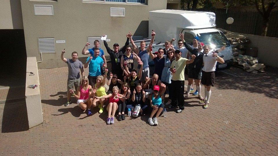 nundiekitty's tweet photo. Group after the @StrawpedoRun @BasementBoysBox finished drinking our @brutalfruitsa Next one 6 Dec @Ms_kellzz http://t.co/h3S6DgduQo