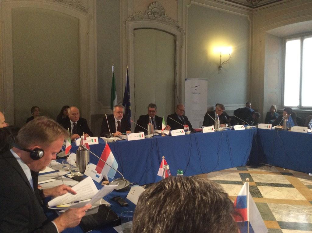 MorconeM's tweet photo. Il dialogo tra le religioni e' una politica ineludibile per l'integrazione# siamopersoneperbene http://t.co/BfF18PWZ6I