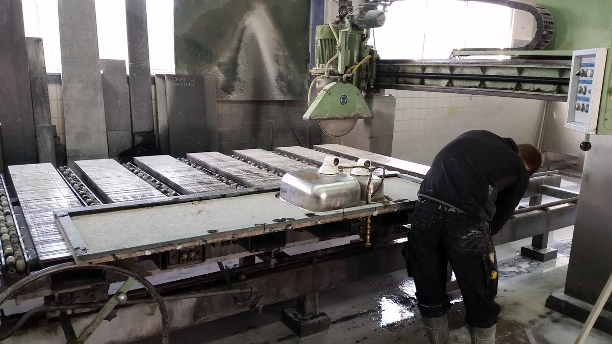 Bestaande keuken aanpassen? Het werkblad kan door ons vermaakt worden. Bel voor een afspraak 0527-683725