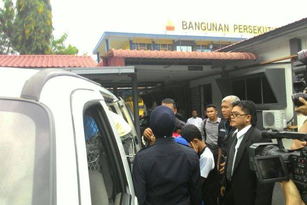 Embedded image permalink