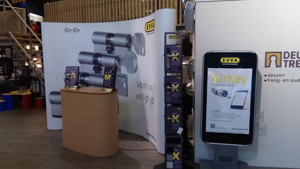 Marco van Esch tweet media