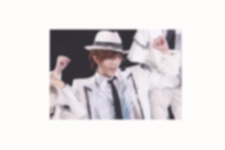 CYuuURiI's tweet photo. ◇◆

＋

＋

／

　　愛　　ト　　快 感　　ヲ　　求  メ

知　　　Rrr

念　　　　　　↘

　　　　　　　　　　　F ff
侑

李

　　　　　猥　ラ　ﾆ　　　腰　ヲ　振 ル

＋

＋

◆◇ http://t.co/pzOp9X4HN1