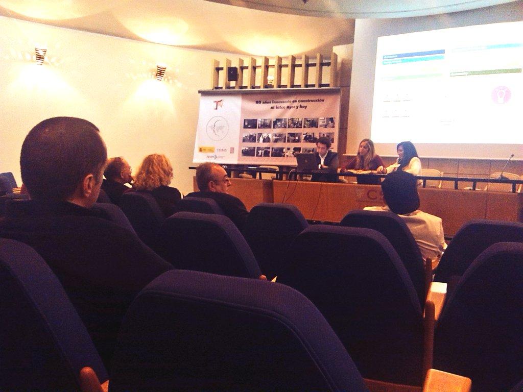 En la exposición del proyecto #simbcity del equipo <a href="/PlateauTeam/">Plateau Team</a> en el Instituto Torroja. Menuda currada! #SD14