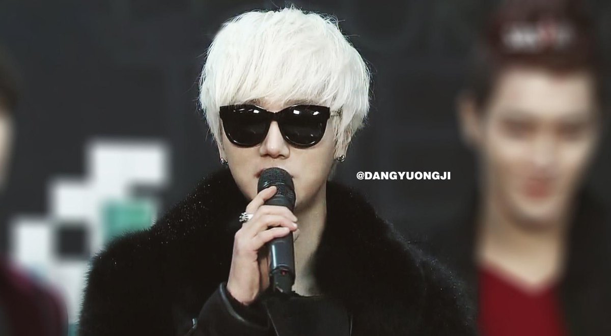 SUJUalltheway05's tweet photo. [#PICSPAM] YESUNG WEARING SUNGLASSES~ <3 #9YearsWithSuperJunior :D http://t.co/NSh43BYF2d