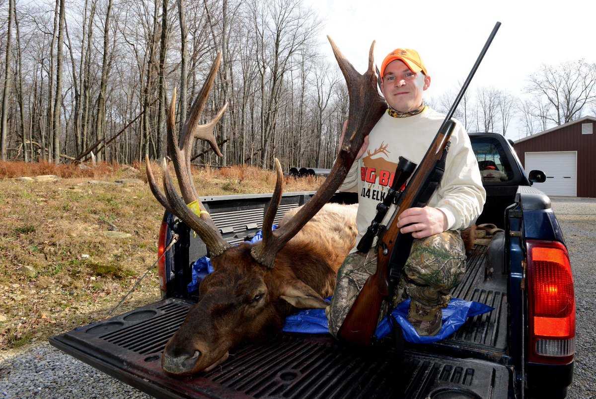 NCRO_PGC's tweet photo. Next year if you enter the Pennsylvania #elk license drawing, this could be YOU. http://t.co/ErTiyaHfLc