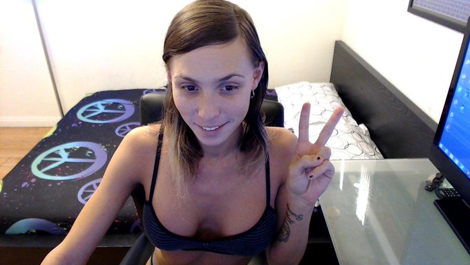 Peace!  http://t.co/CwGOQVNy6V http://t.co/6h16bQcGiZ