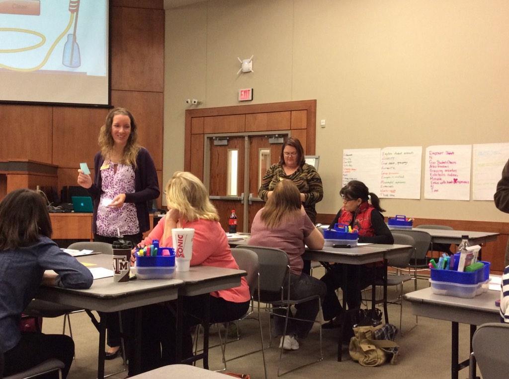 Celebrity Interviews structure to build team #cooperativestructures #lisdlearns @fieldersdc @DNOakley @MikeBrownLISD