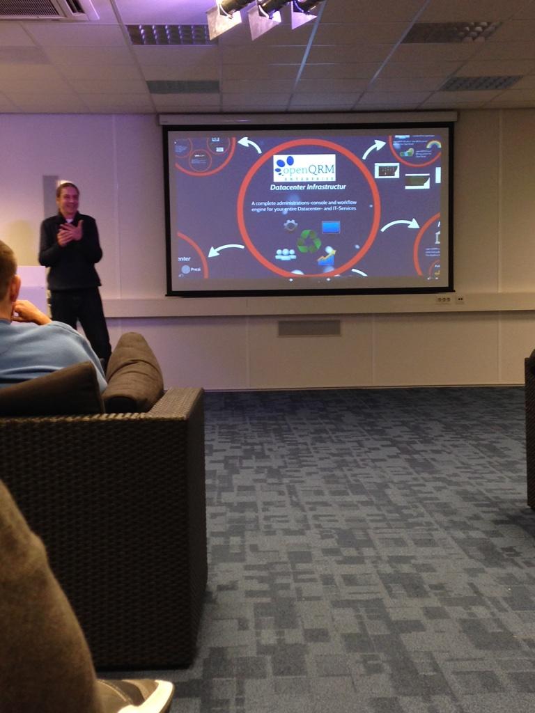 PapaKollman's tweet photo. #openQRM talk @Snow_BV http://t.co/J6iiRrquZ3