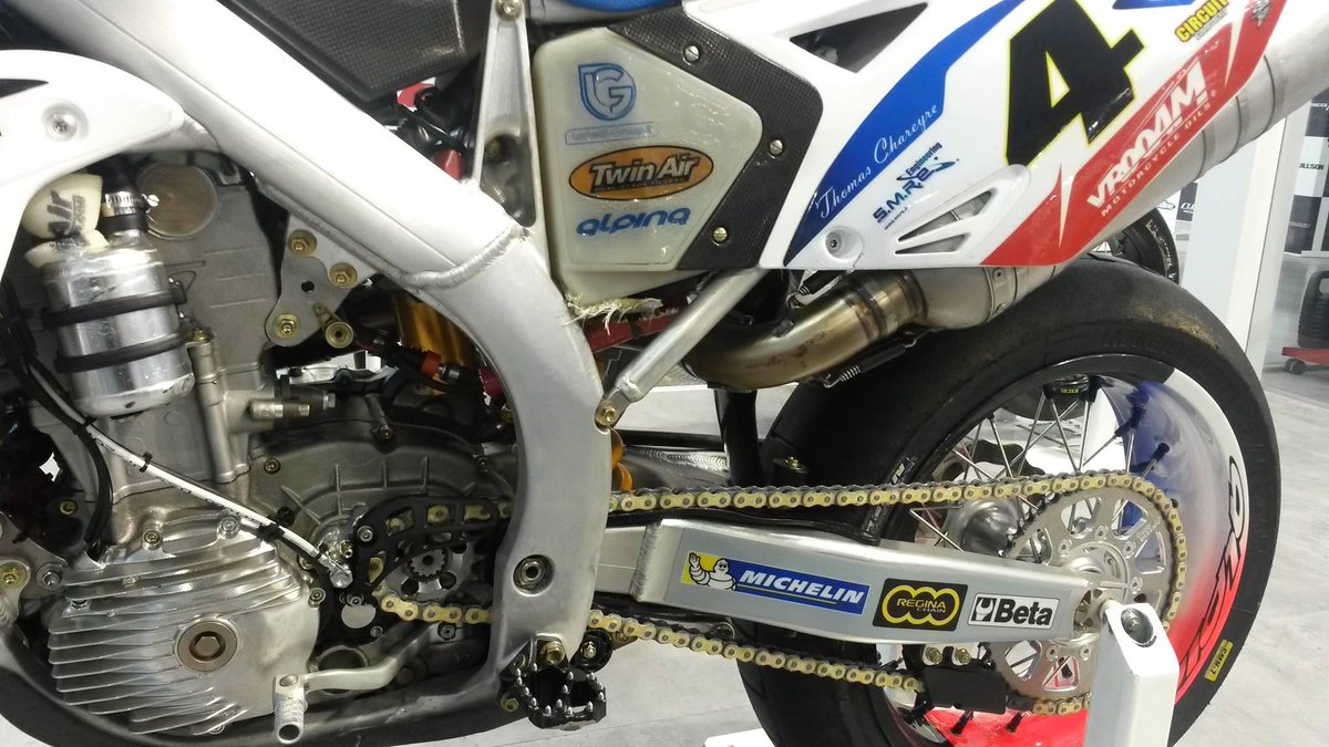 VROOAM® tweet media