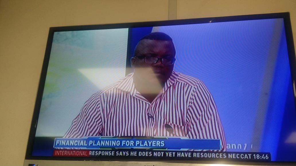 nteseng15's tweet photo. now @diliz_intaba being interviewed on #ANN7_GameOn about #ThabangLebeseFoundationFundraisingGalaDinner http://t.co/KmiYTbabMl