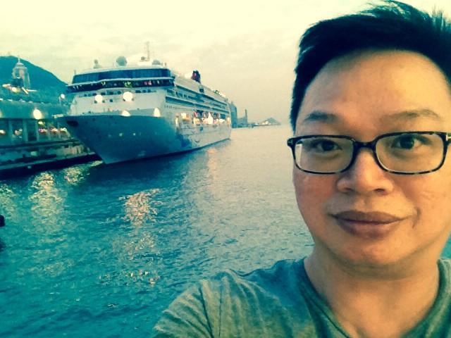 daniel_goh00's tweet photo. Cruise to nowhere. http://t.co/gLOMOh4oaV