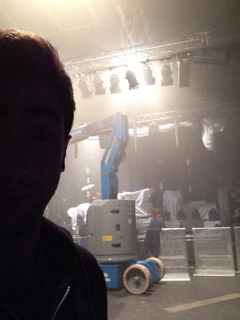 JunctionCreate's tweet photo. Twin Atlantic are here tonight! Very hectic and lively show, we can't wait to hear it tonight! http://t.co/q458588YRt