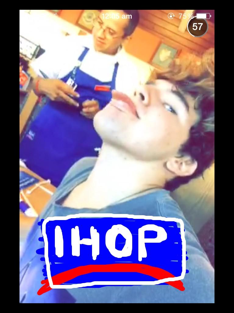 pplfromstores's tweet photo. Jc from Ihop http://t.co/YElKq2cNfL