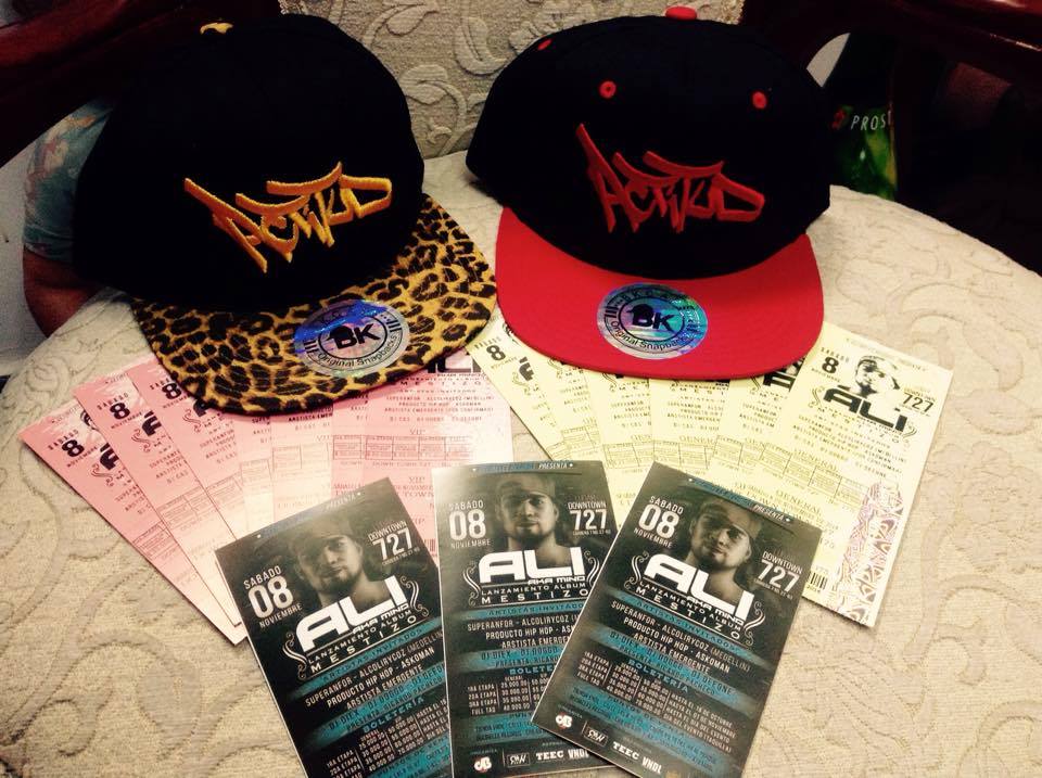 decibelesrec's tweet photo. Por la compra de tu boleta VIP o general participa en la rifa diaria de una gorra. COMPRA TU BOLETA Y PARTICIPA YA! http://t.co/LHgFxFE69z