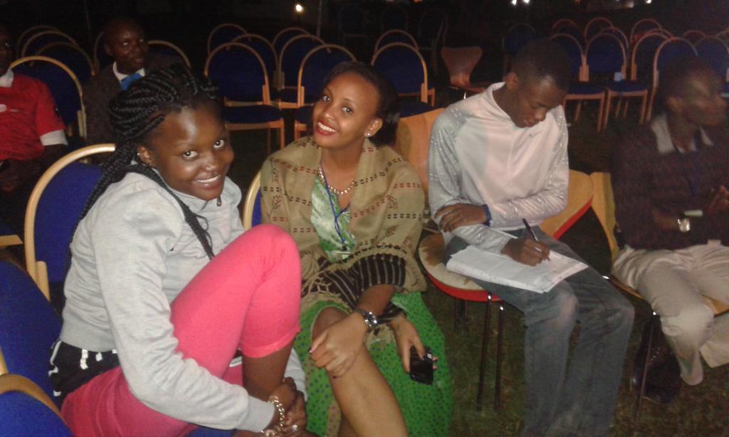 AnthonyTonyWild's tweet photo. @krazykampalan ninjaress be smiling at my camera @YGF2014 http://t.co/18rLQ3Vc6M