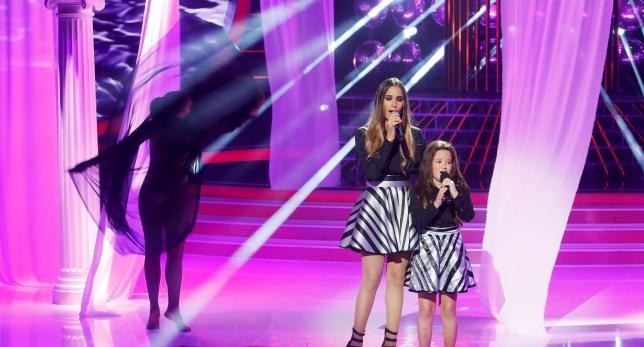 TuCaraMSuena's tweet image. Vuelve a ver a Nayra cantando 'Vencer al amor' junto a @IndiaMartinez #TuCaraMini antena3.com/programas/tu-c…