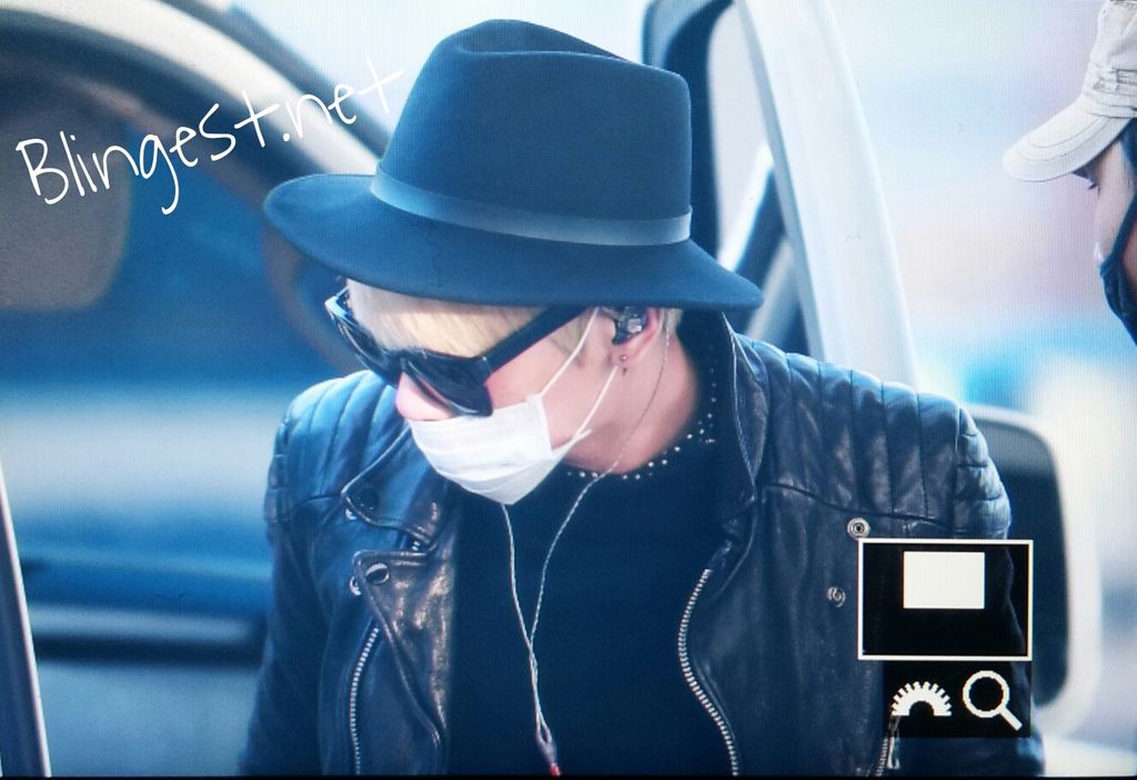 141107 Gimpo Airport . take care Jong