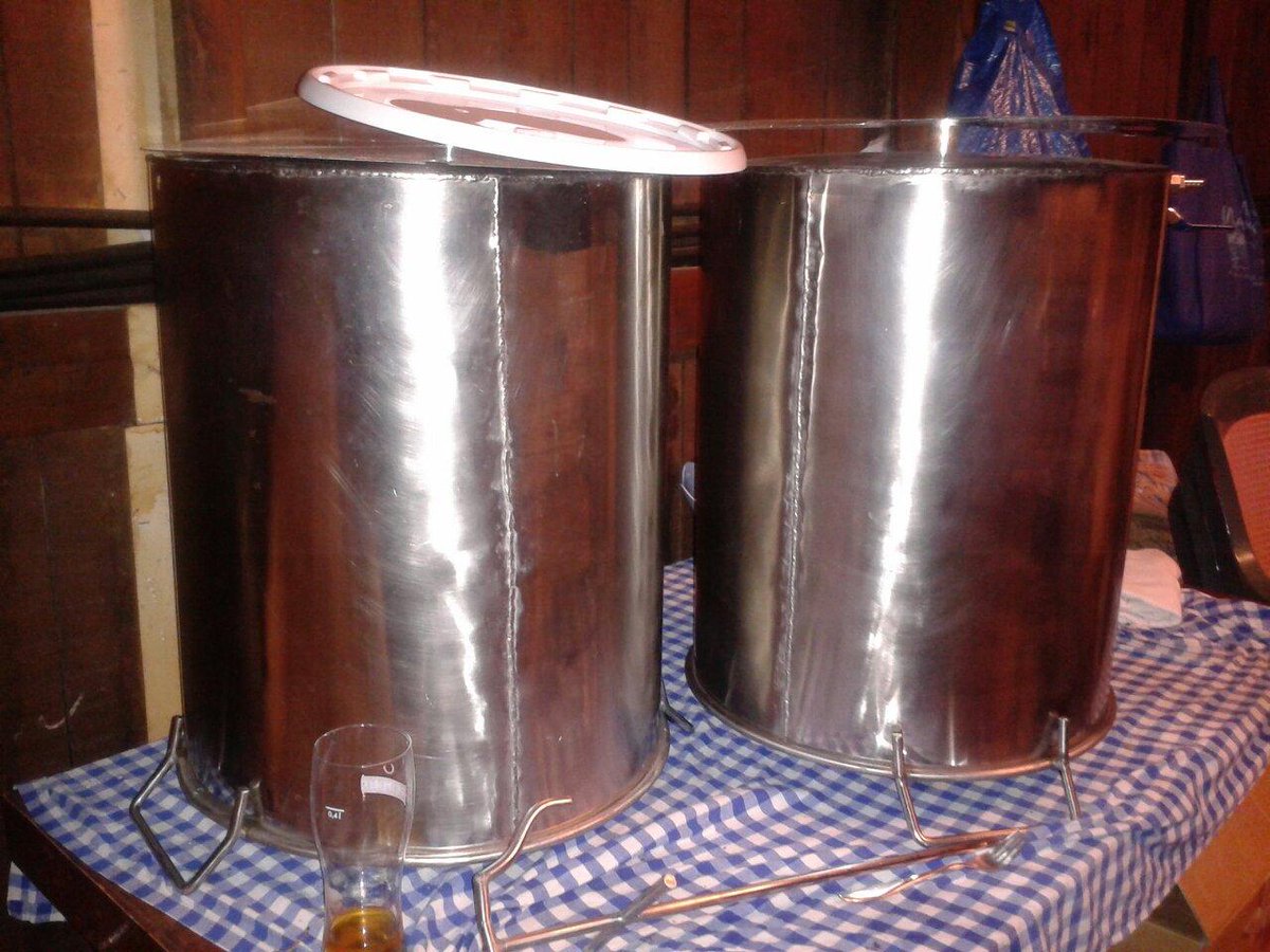 progettoartena's tweet photo. #Birra artigianale ad #Artena: gli eroici protagonisti sotto la tempesta #OpenBrew legacy http://t.co/sGqDpjiaz4