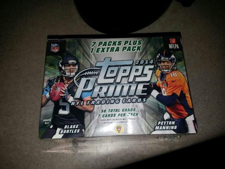JGfan24ever's tweet image. About to rip this Blaster box of #ToppsPrime @ToppsFB @toppscards
