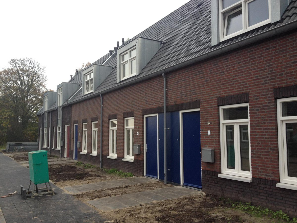 'langgevelboerderij' in gebruik genomen door huurders <a href="/wonenlimburg/">Wonen Limburg</a>,  in <a href="/gemeenteHadM/">Gemeente HadM</a> deafhang.nl