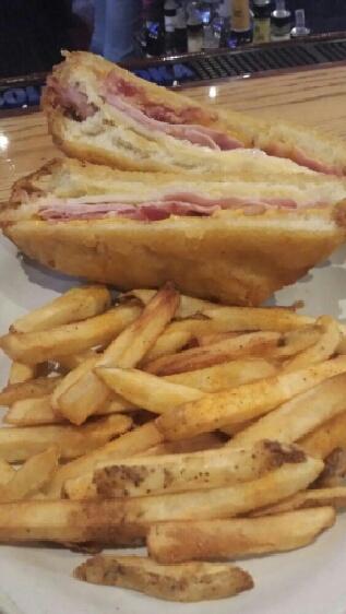 Penfieldpour's tweet photo. Tonight's dinner special: Homemade Monte Cristo served with fries! #dinner #homemade #yum http://t.co/BjsR2IemrG