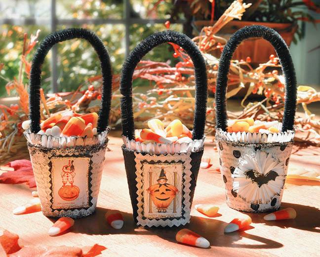 ArtsCrafts_HP's tweet photo. Happy Halloween! Add oomph to your party décor with these great decorating ideas (via http://t.co/wnf0iASDd2) http://t.co/1gvZ8cKjC5