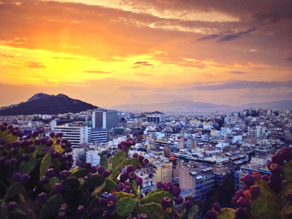VisitGreecegr's tweet photo. Cesar Yanchev captured the sunset @CityofAthens yesterday! Thank you for this great shot! @cesarbul 
#Greece #ttot http://t.co/yKEVk364hi
