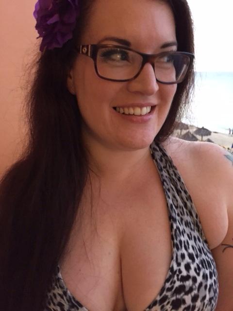 Ready for my first night out in Jamaica (can you tell how happy I am??) http://t.co/CHTZobeYsz<a href="/tag/sexy"class="tags"><span>#sexy</span></a><a href="/tag/thongthursday"class="tags"><span>#thongthursday</span></a><a href="/tag/panties"class="tags"><span>#panties</span></a><a href="/tag/ass"class="tags"><span>#ass</span></a>